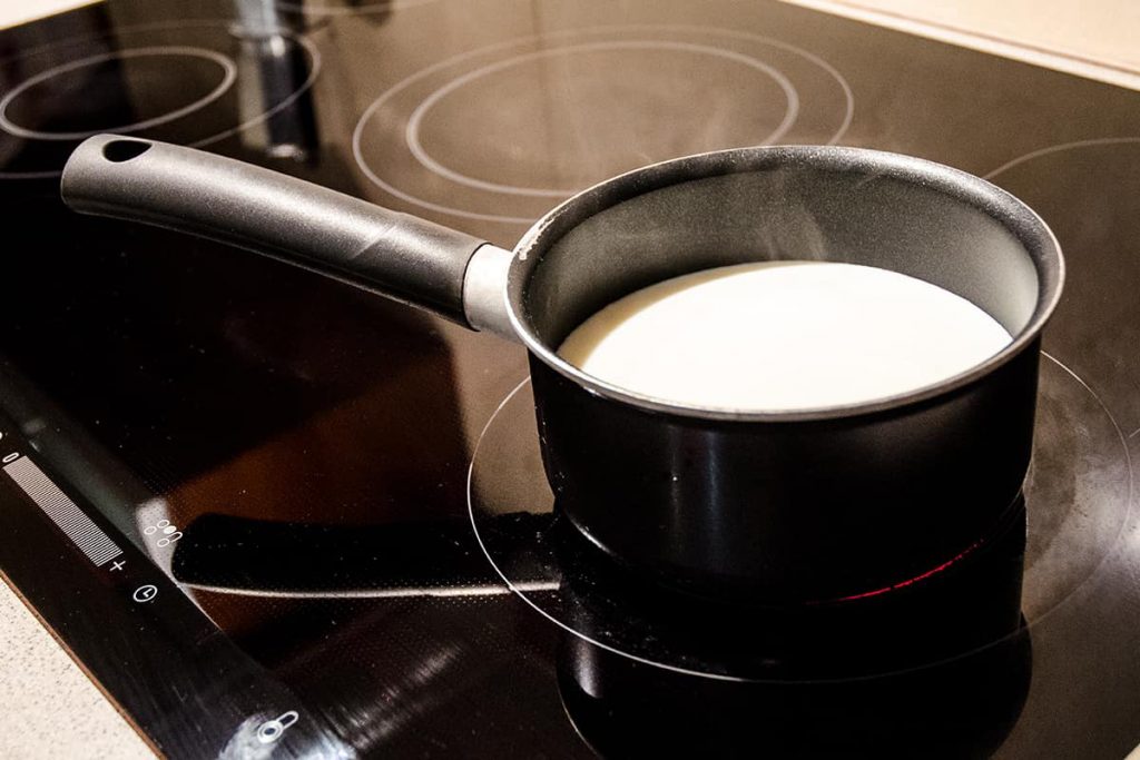 6 Best Pots for Boiling Milk HowdyKitchen