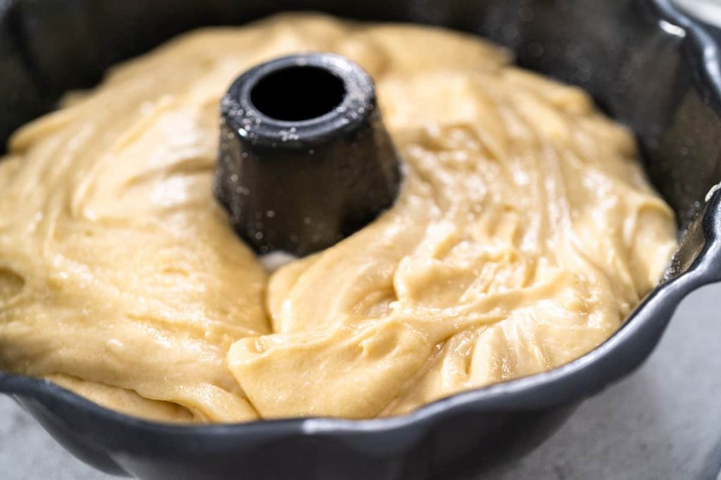 how-long-does-it-take-to-bake-a-bundt-cake-howdykitchen