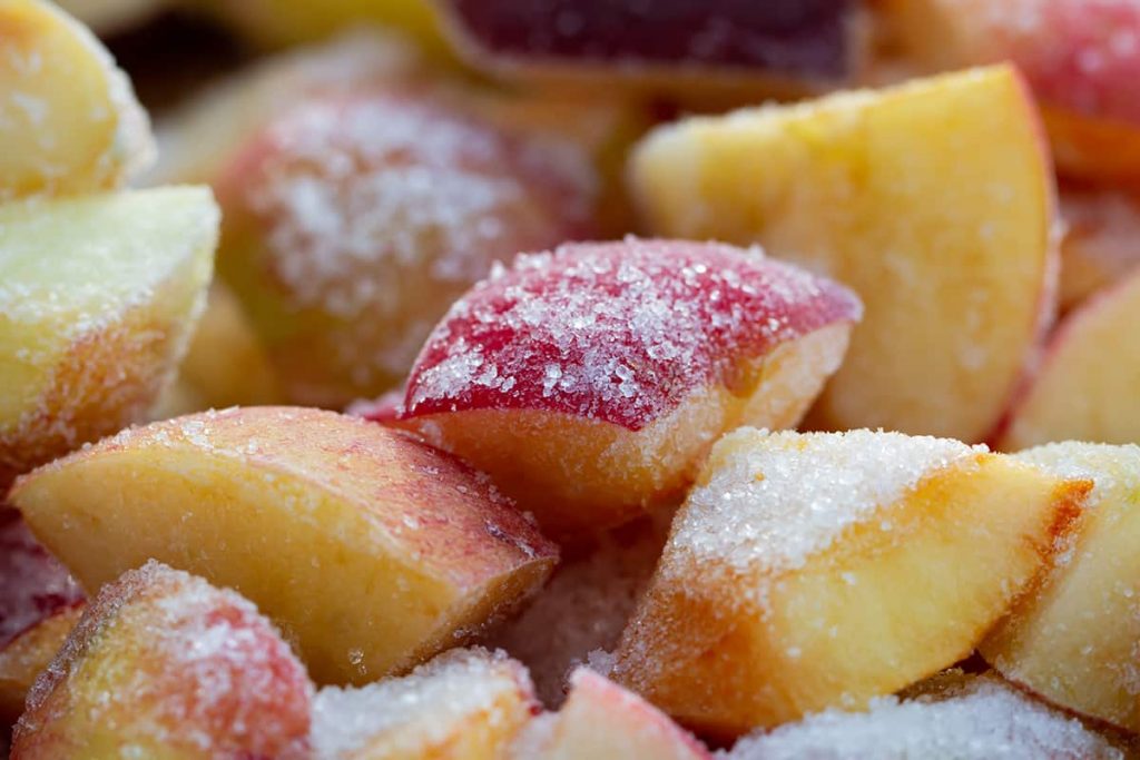 Can You Eat Frozen Apples? HowdyKitchen