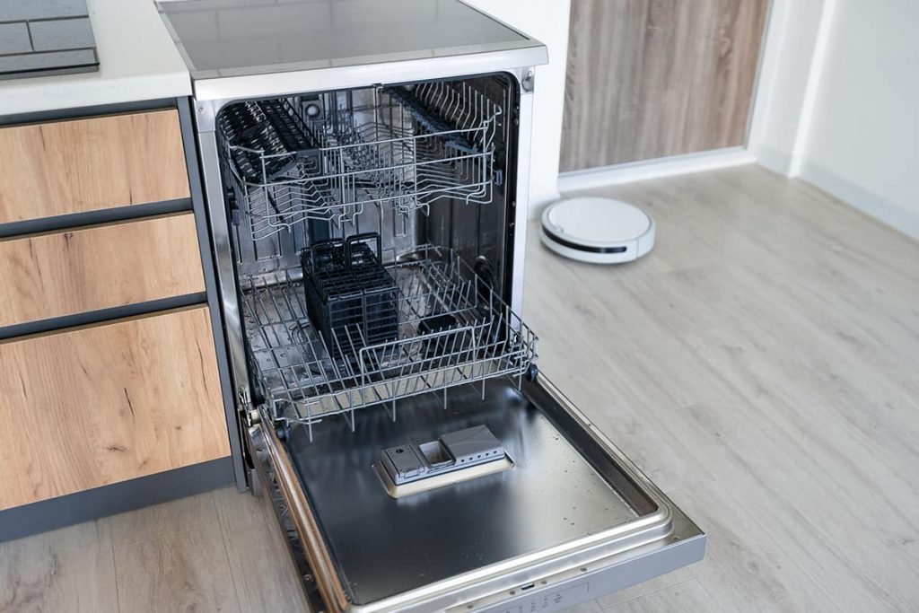 How Many Amps Does a Dishwasher Draw? HowdyKitchen