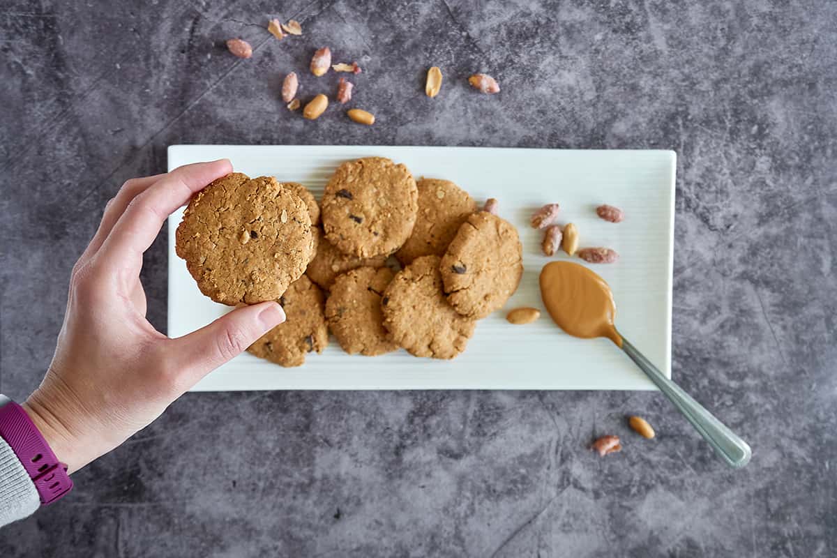 Cookie Sizes and Size Chart - HowdyKitchen