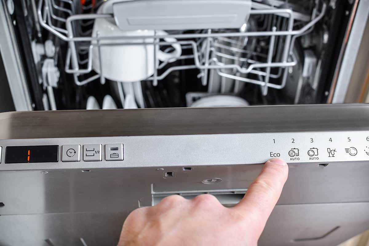 Will Resetting the Dishwasher Clear the Leak Error Code