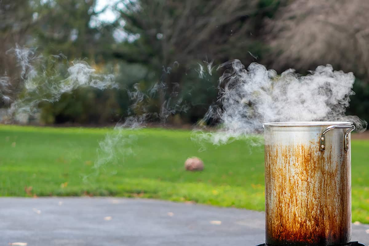 How to Deep Fry a Turkey in Your Backyard