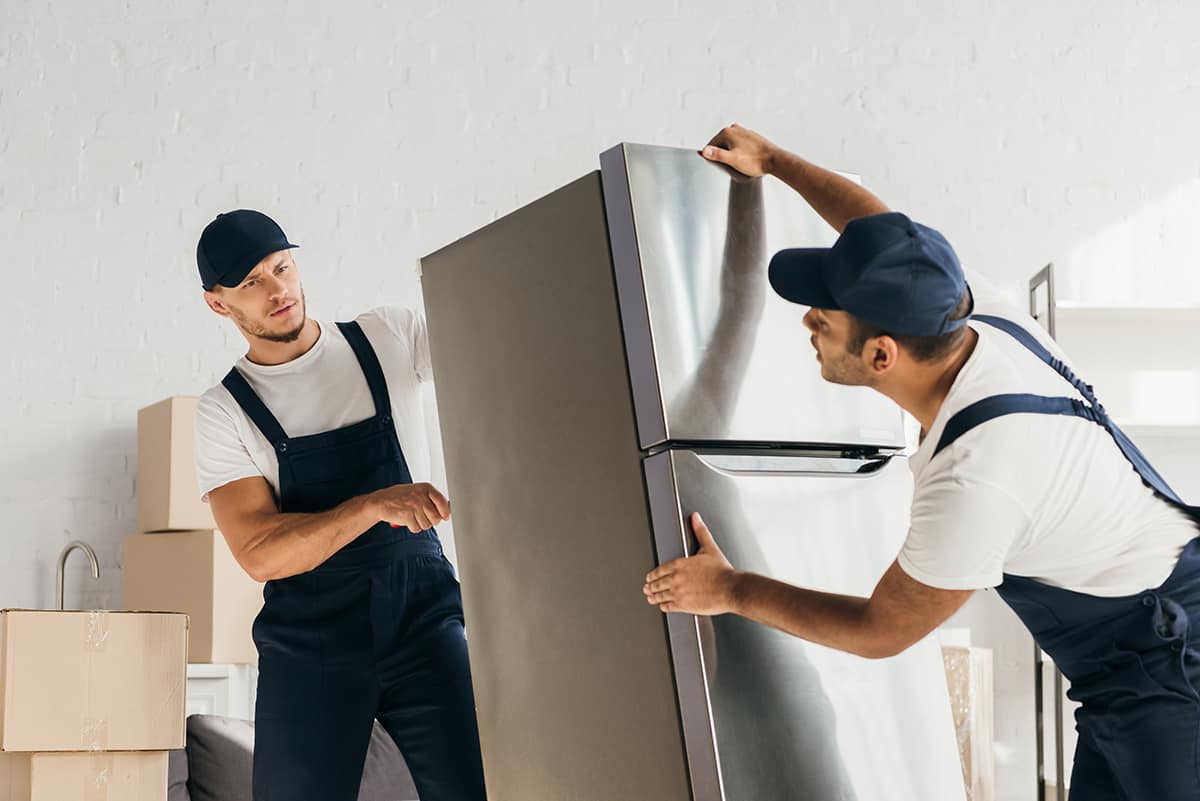 How to Defrost a Fridge for Moving