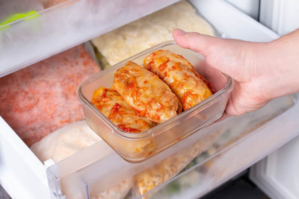 Can You Put A Cold Dish In The Oven? HowdyKitchen