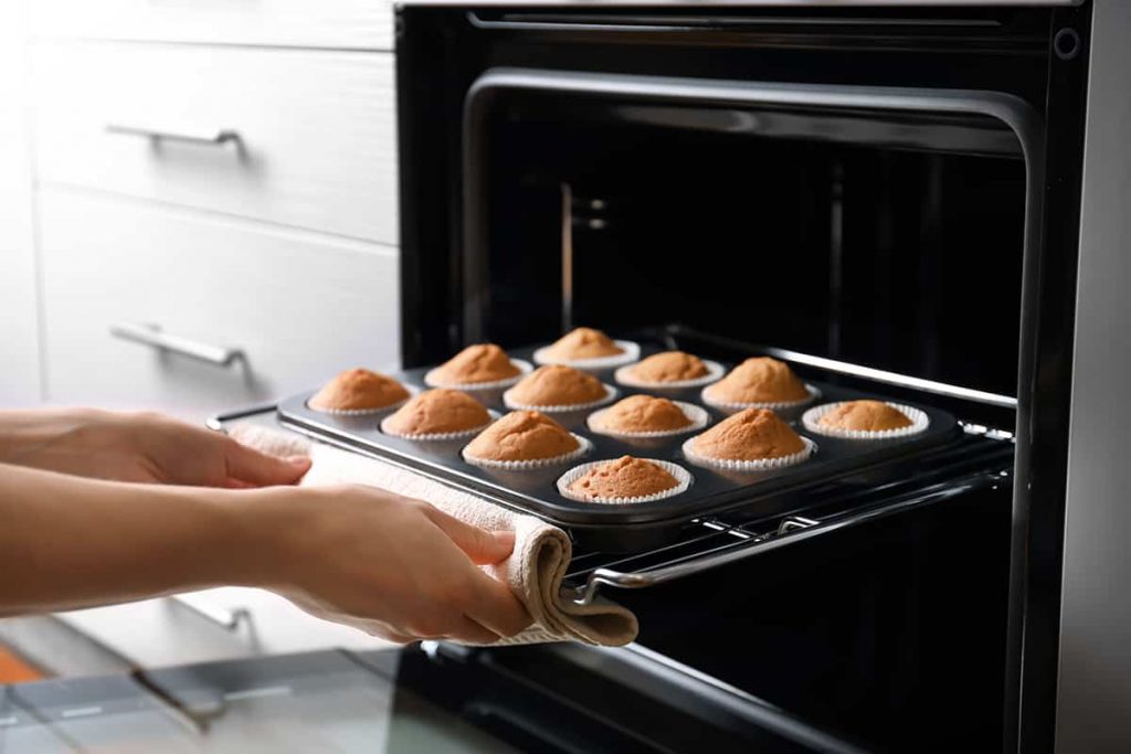 How to Bake on A Stove Top HowdyKitchen