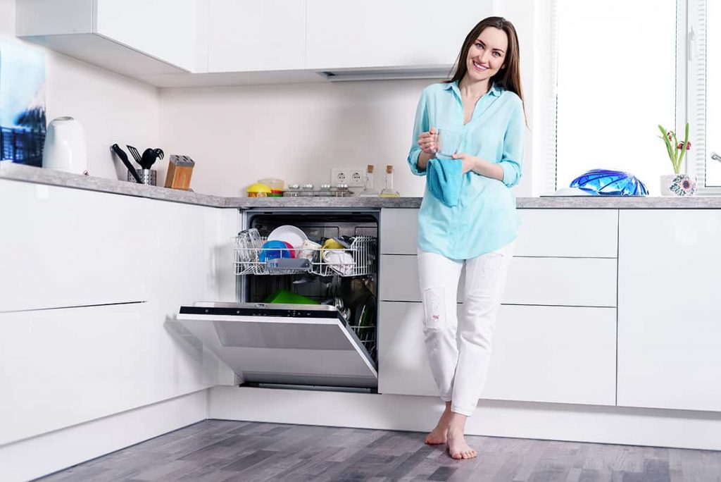 How to Clean a Bosch Dishwasher In 4 Steps HowdyKitchen