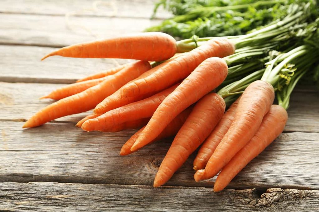 how-many-carrots-are-in-a-pound-howdykitchen