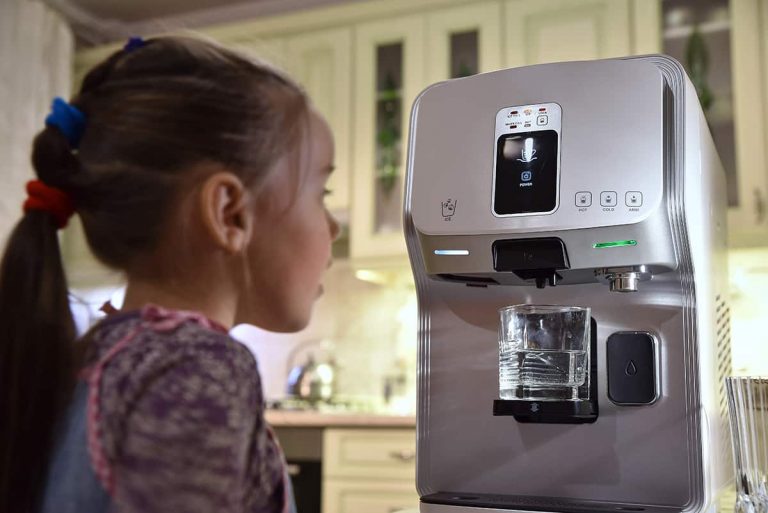 How to Reset a Ge Ice Maker (In 6 Steps) HowdyKitchen