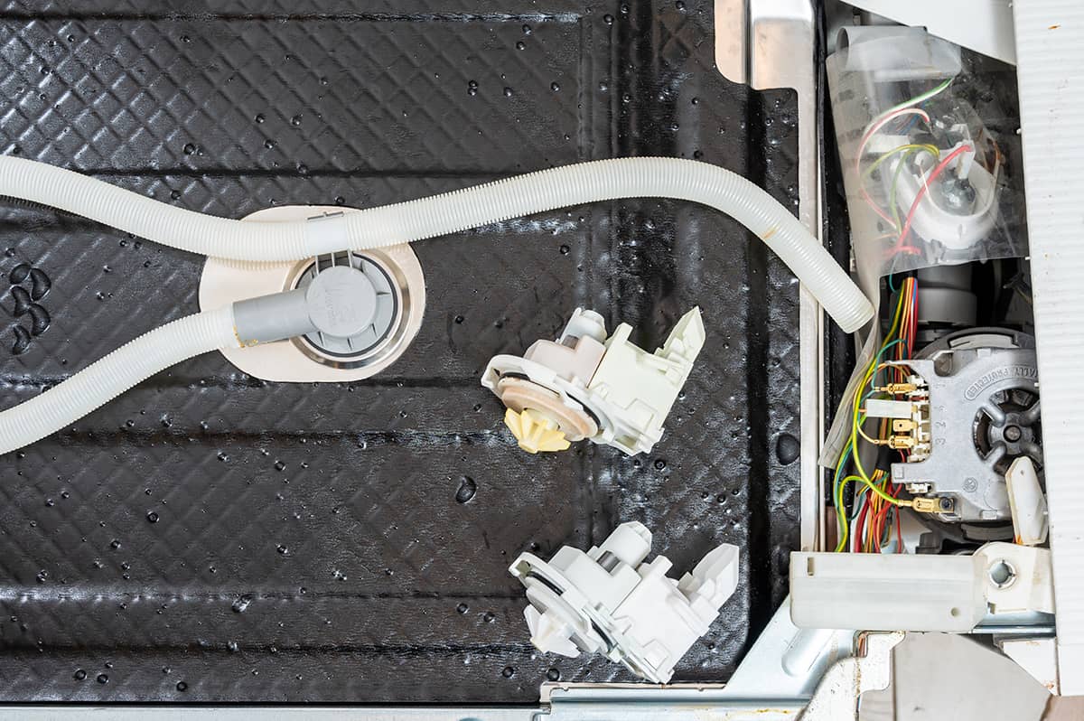 Why Should You Connect a Dishwasher to a Hot Water Line