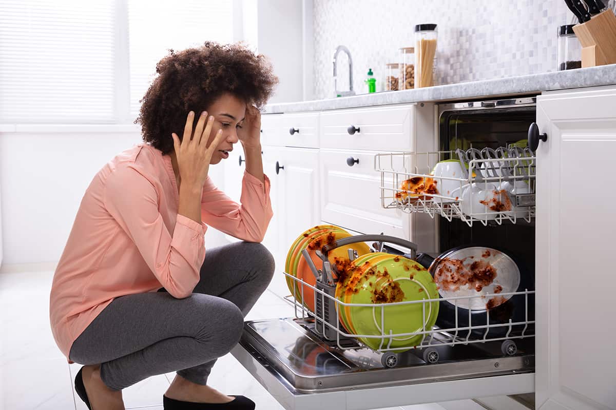 What Happens When Your Dishwasher Gets Dirty