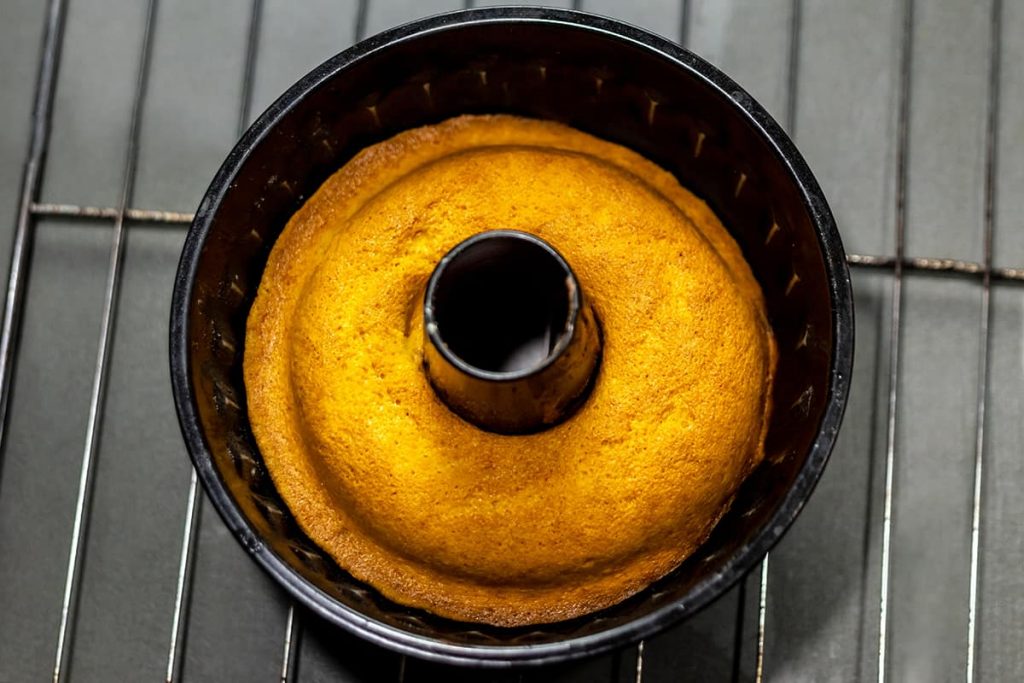 How Long to Bake a Cake in A Bundt Pan HowdyKitchen