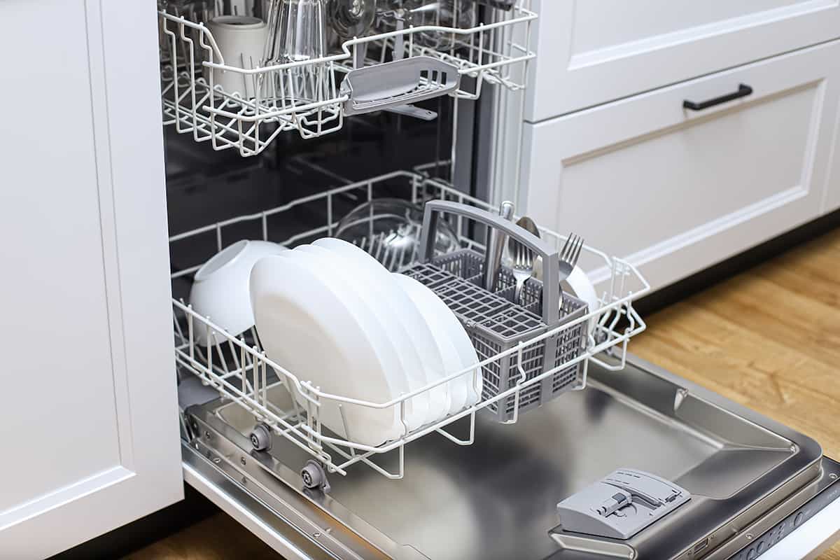 Can You Stack a Dishwasher and Washing Machine