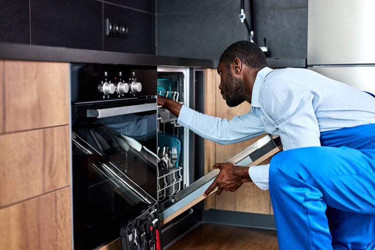 How To Know If Your Dishwasher Is Clogged HowdyKitchen   How To Unclog A Dishwasher 768x512 