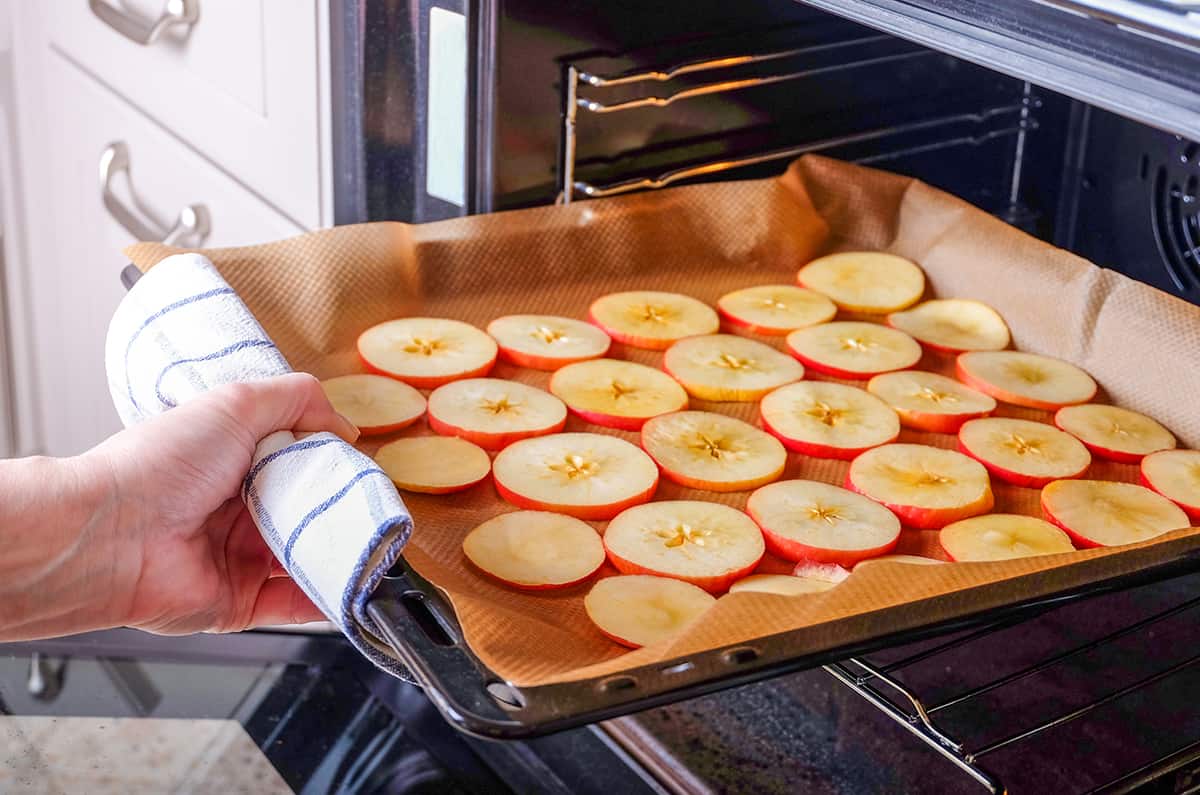 Tips for Dehydrating in the Oven