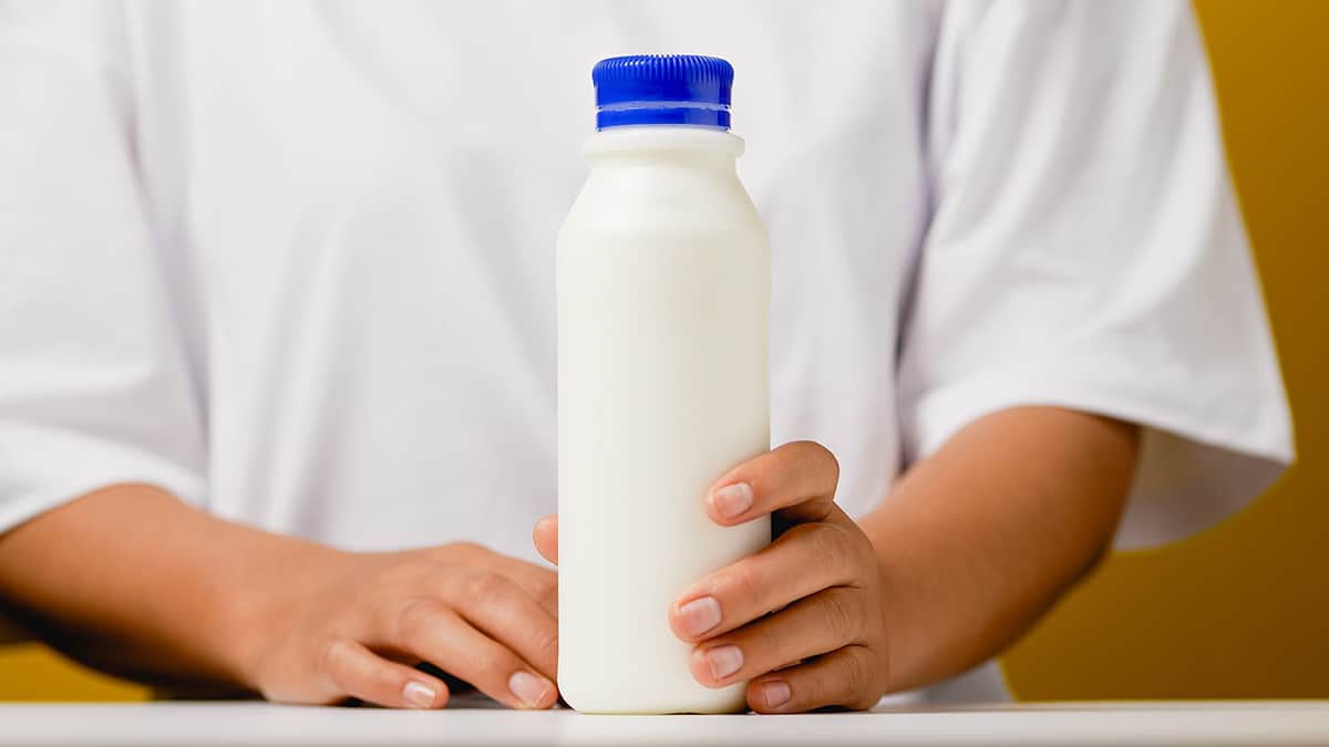 Can Milk be Defrosted at Room Temperature