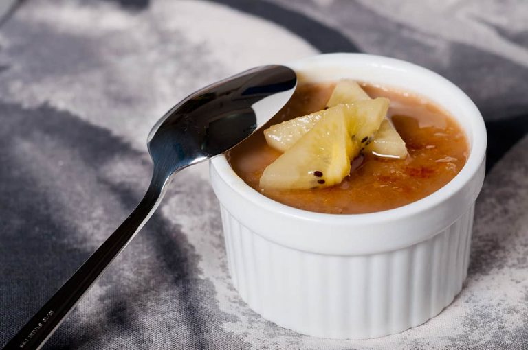 How Hot Can Ramekins Get? HowdyKitchen