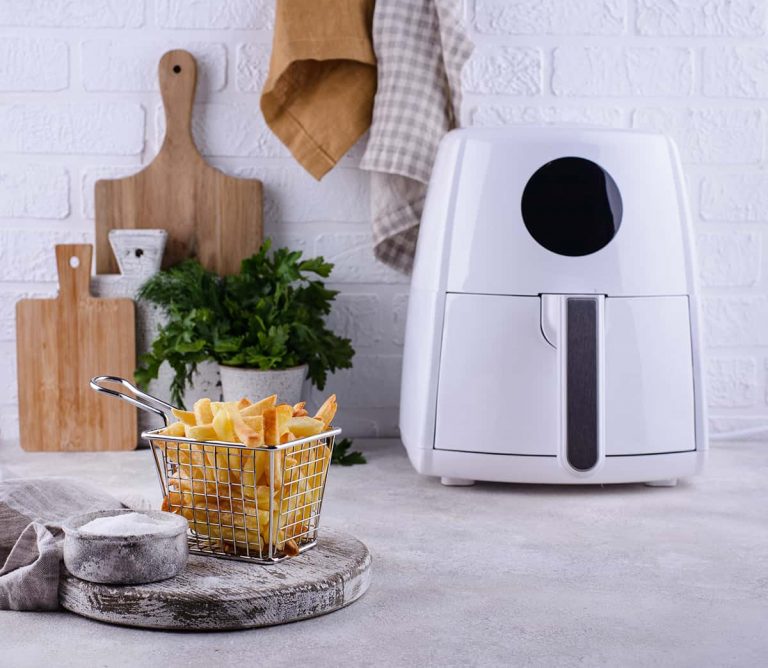 How Long Does an Air Fryer Last? HowdyKitchen