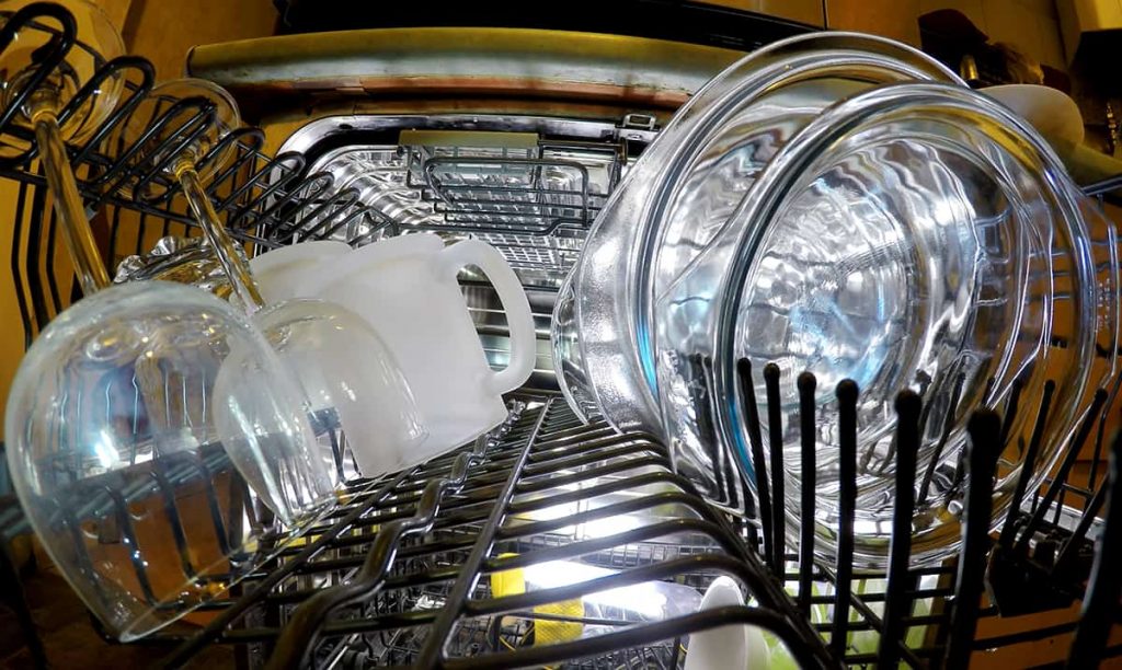 Is Dishwasher Safe Microwave Safe? HowdyKitchen