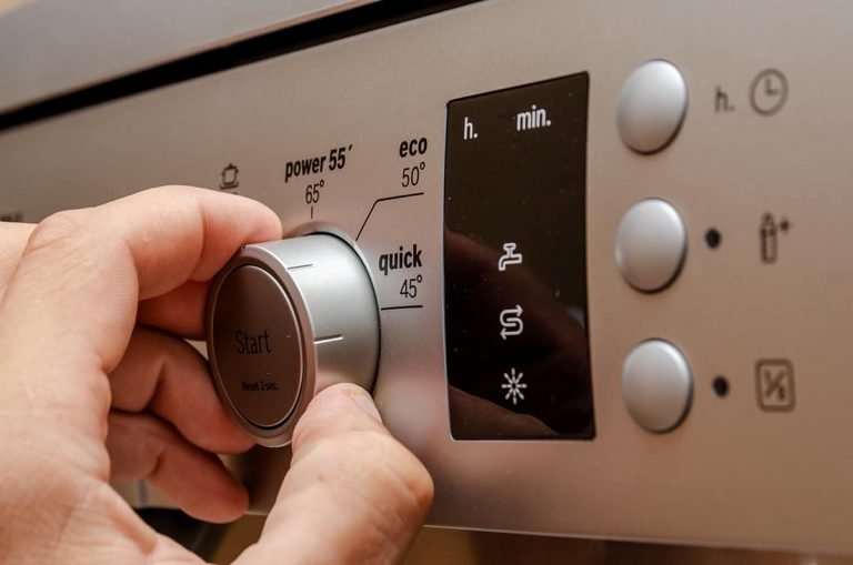 Oven Maintenance Checklist (7 Important Points) HowdyKitchen