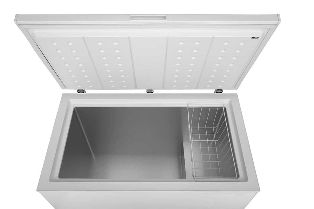 How Much Does A Small Chest Freezer Weigh How Much Do Chest Freezers Weigh? - HowdyKitchen