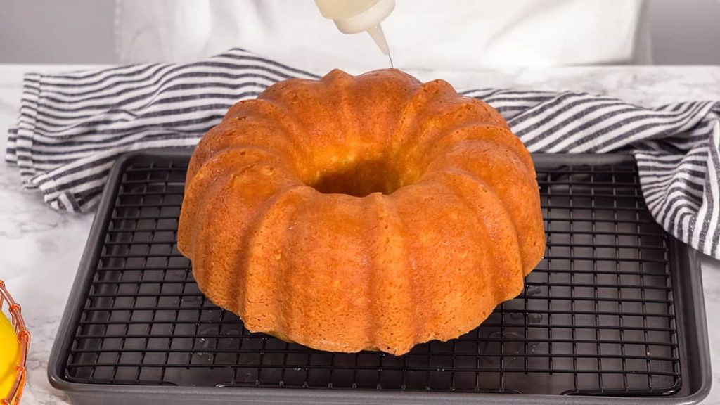 Dry Bundt Cake Dry Common Causes & Fixes HowdyKitchen