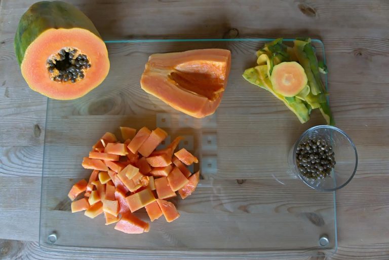 What Are the Slow Cooker Lid Alternatives? HowdyKitchen