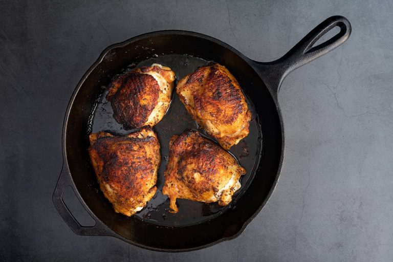 Understanding the Chicken Thigh Internal Temp HowdyKitchen