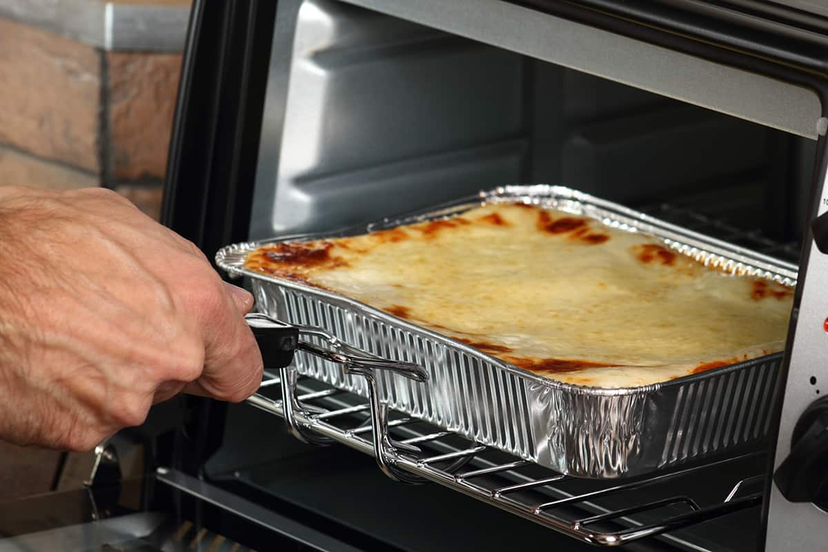 What Foods Can a Toaster Oven Cook