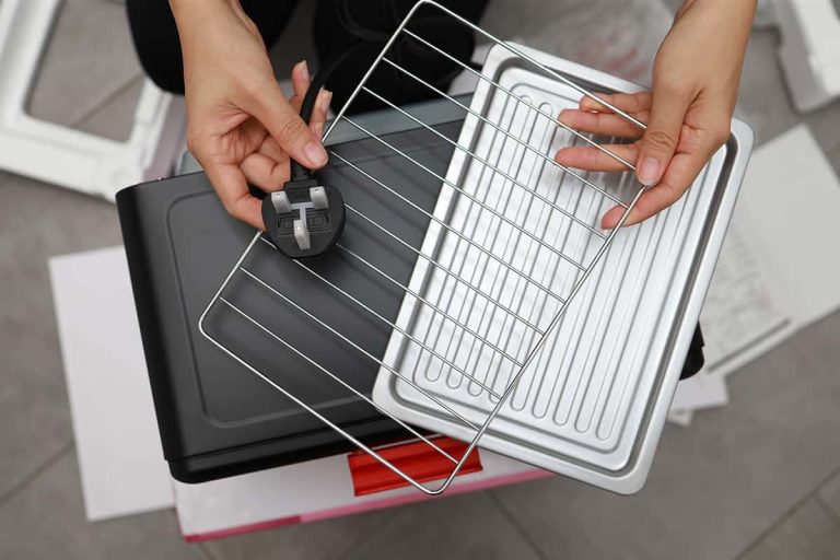 Using Toaster Oven for The First Time Tips & Tricks HowdyKitchen