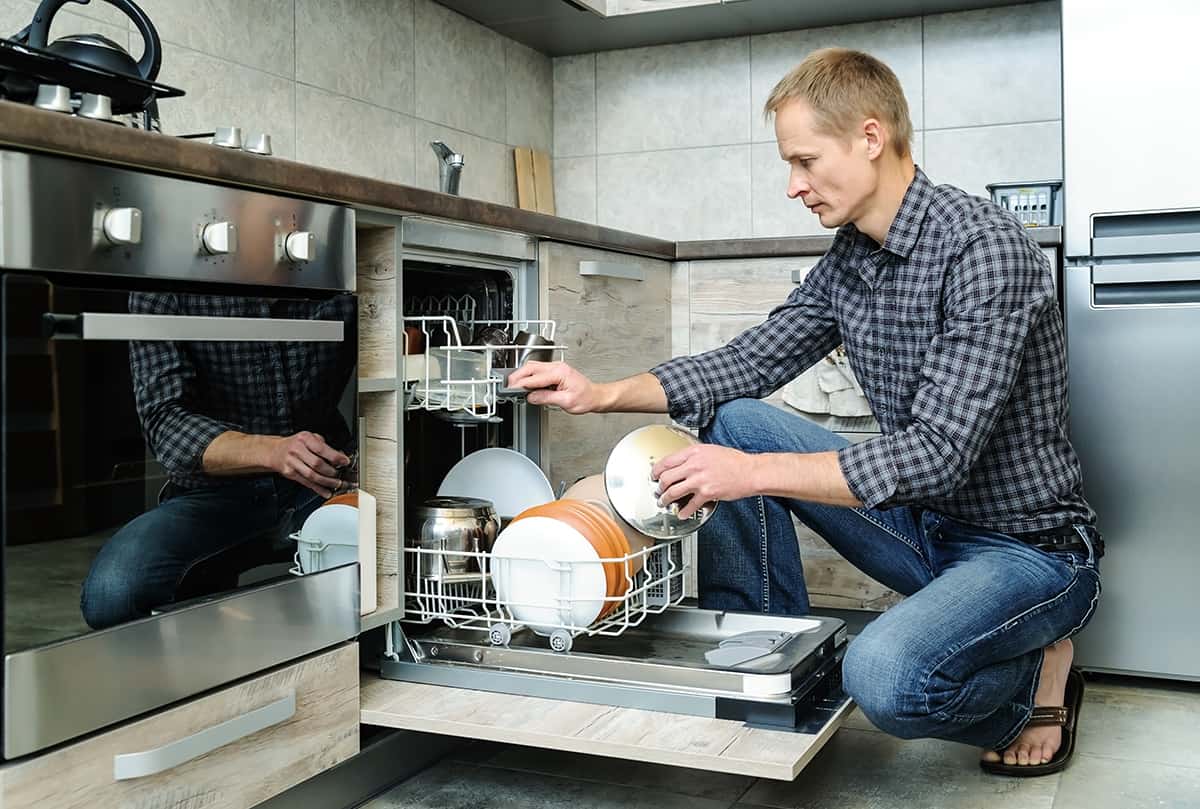 What Not to Put in A Dishwasher