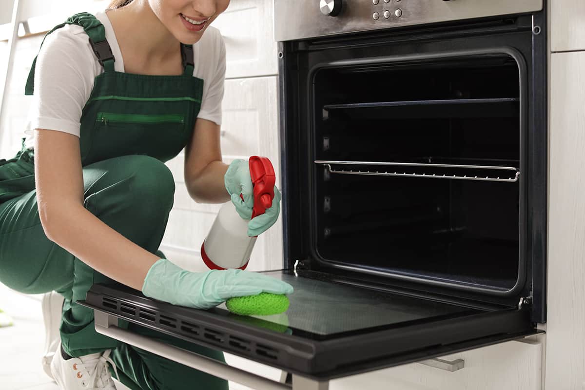 Commercial Oven Cleaners