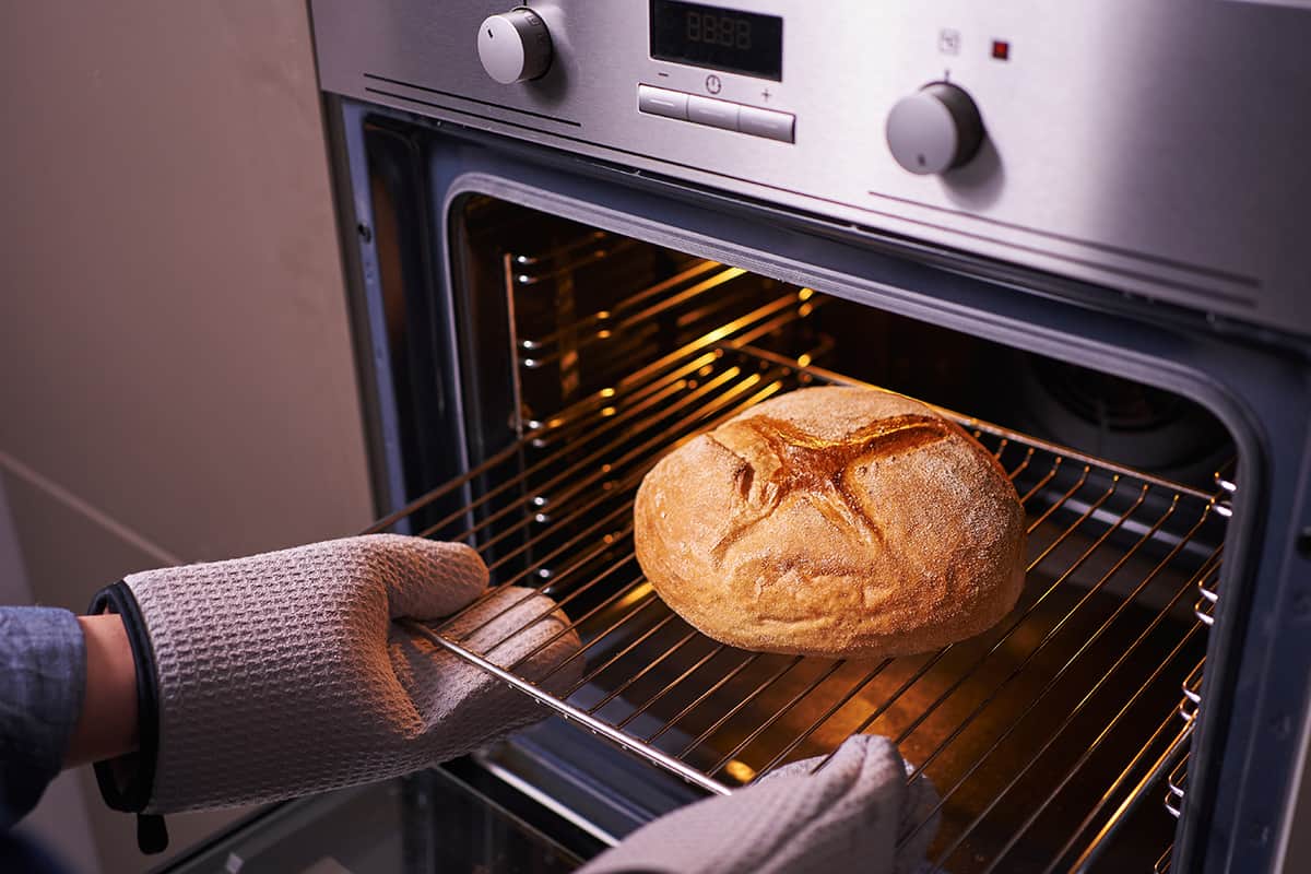 What Oven Temperature to Keep Food Warm — Practical Tips & Best