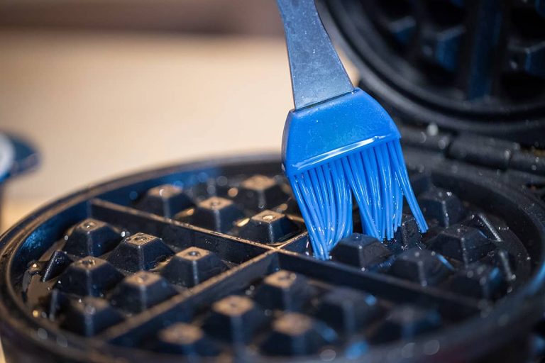 How to Season a Waffle Maker HowdyKitchen