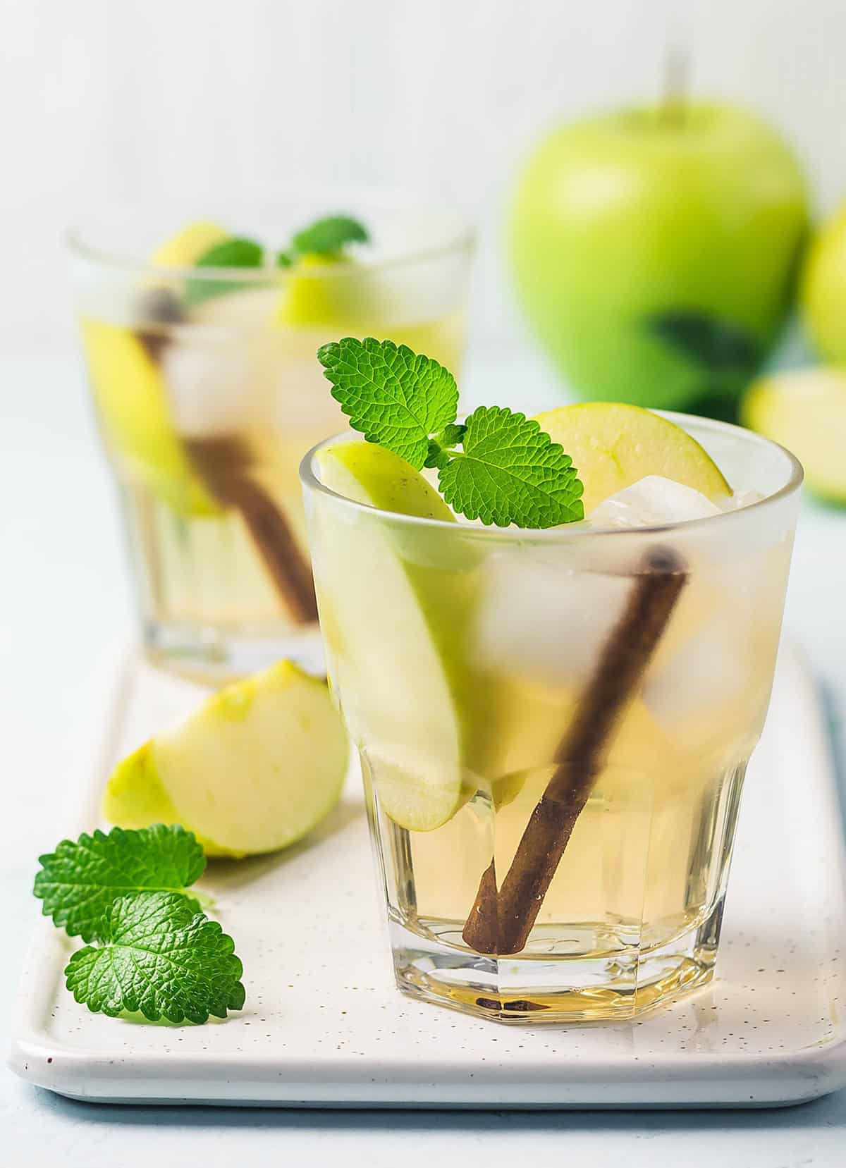 Apple Ginger Fizz