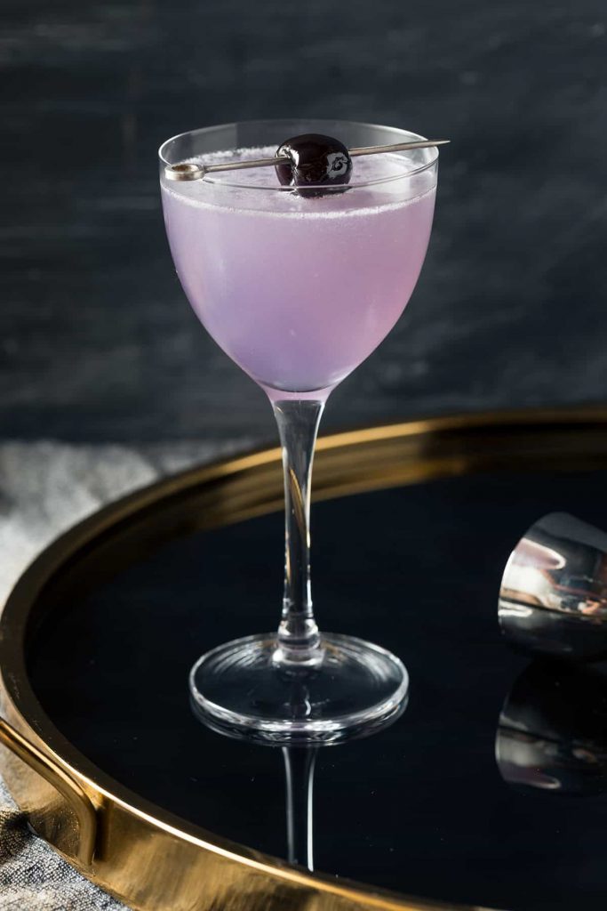 Aviation Cocktail Recipe - HowdyKitchen