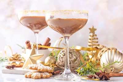 Gingerbread Cocktails Elevate Your Holiday Parties with These Festive Recipes