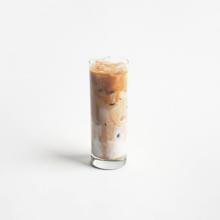 Iced Hazelnut Coffee Recipe - HowdyKitchen