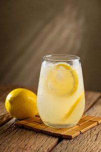 Limoncello Spritz