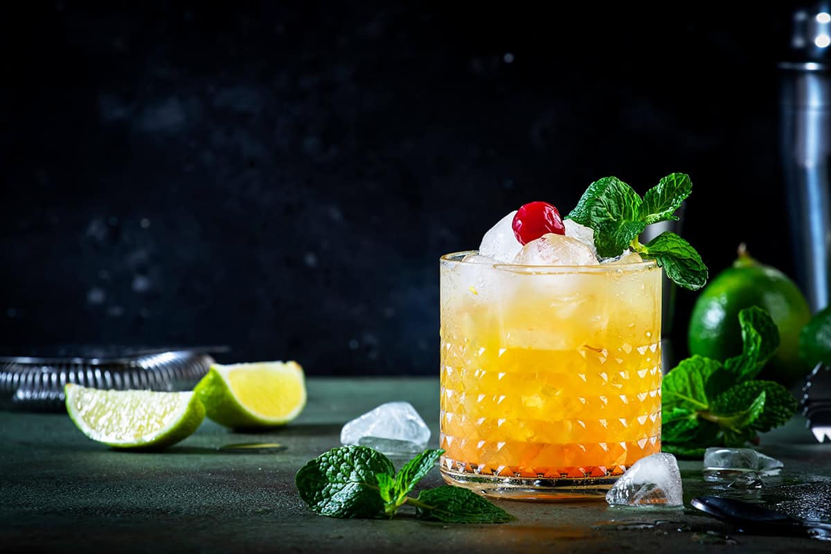 Mai Tai cocktail