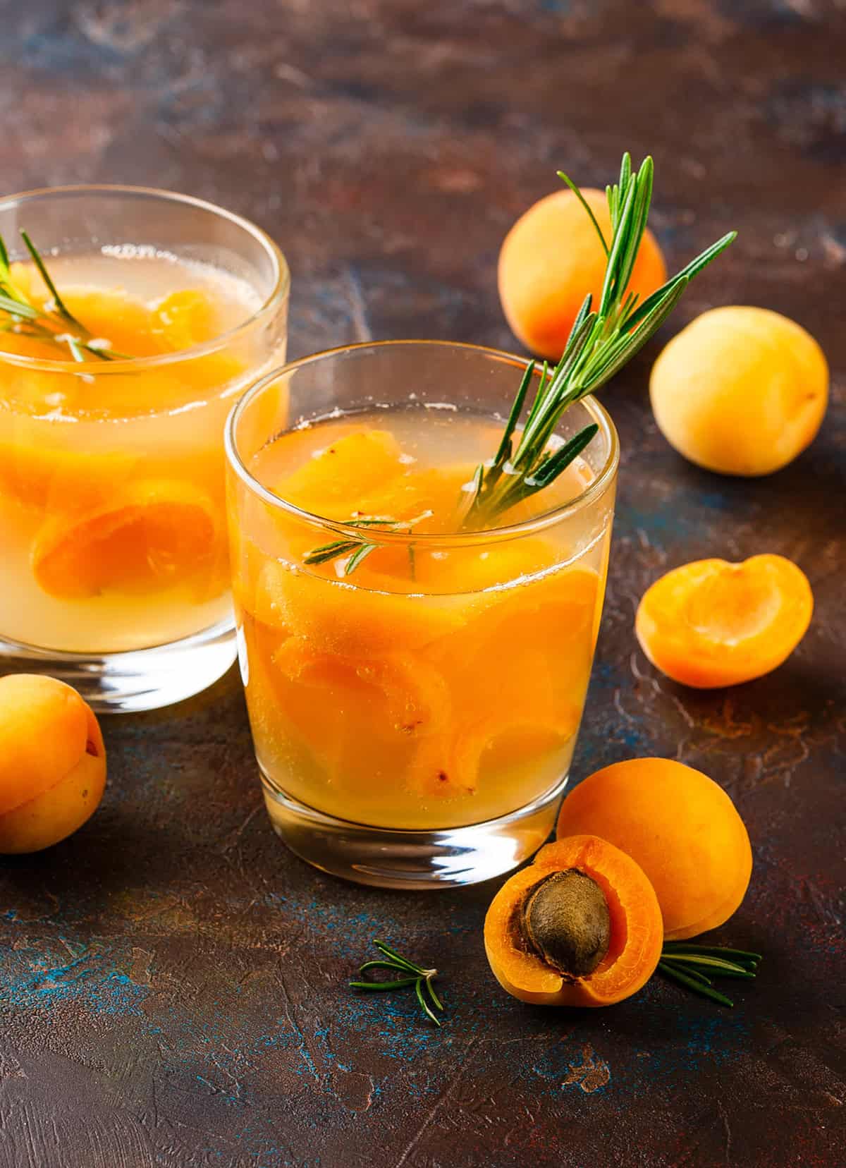 14 Best Peach Vodka Cocktails - HowdyKitchen