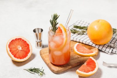 Cocktail Garnishes Essential Tips to Elevate Your Drinks