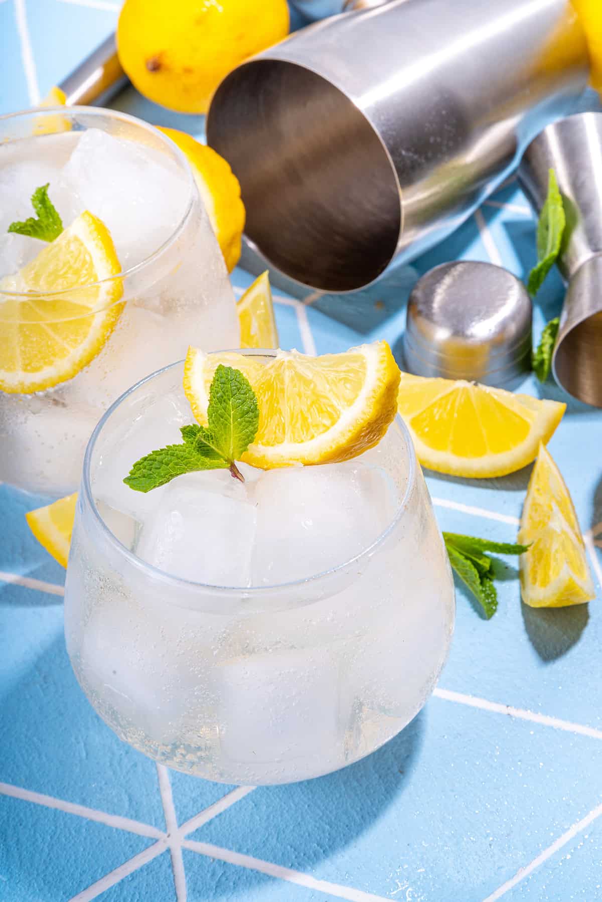 Lemon Vodka Cooler