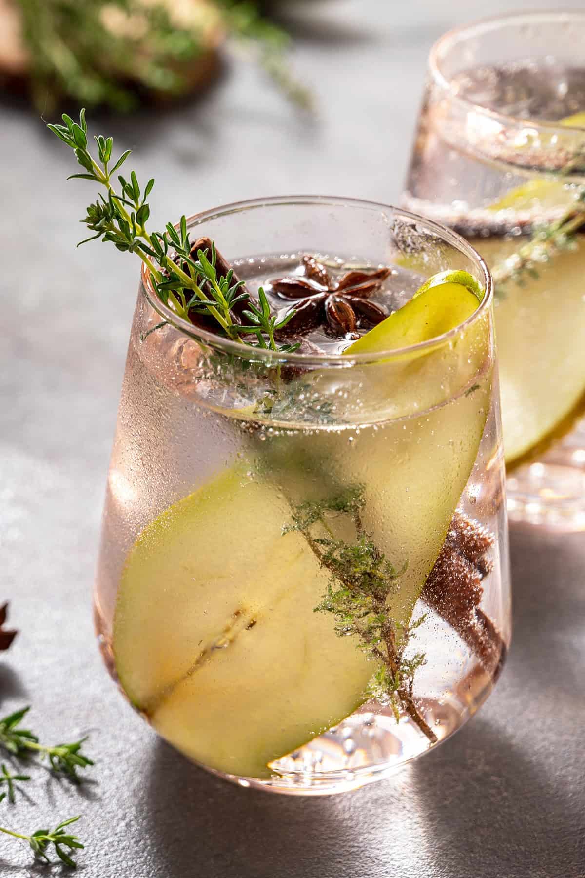 Cinnamon Pear Sangria