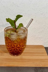 Amaretto And Ginger Ale