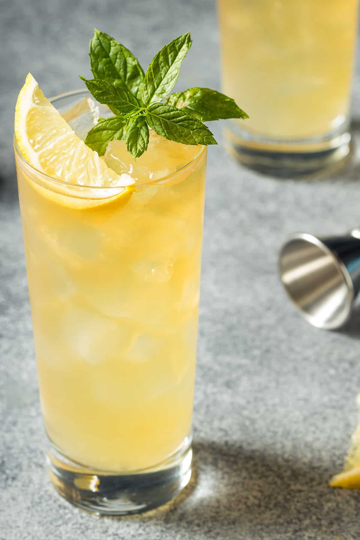 Bourbon Lemonade