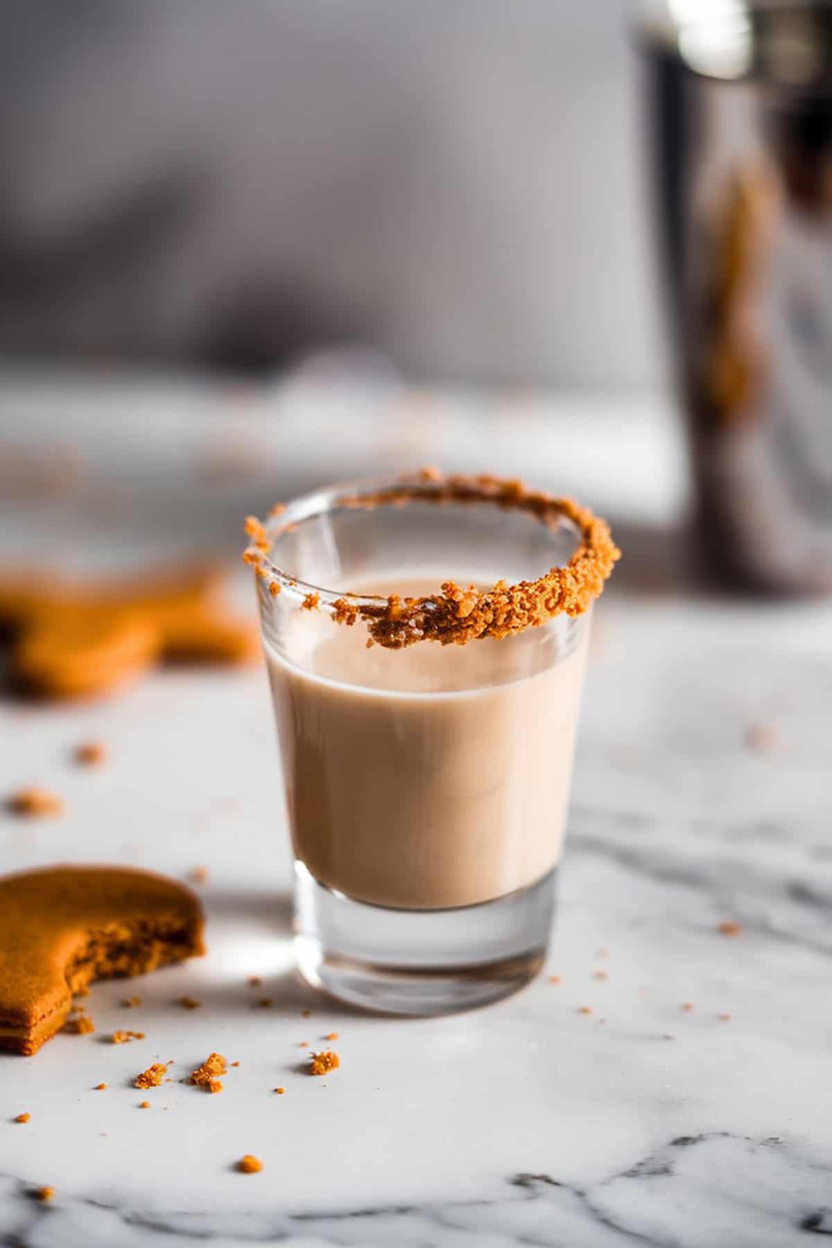 Gingerbread Cookie Shot